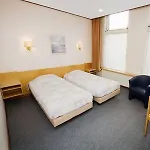 ホテル ファン ヴォルスム 3*